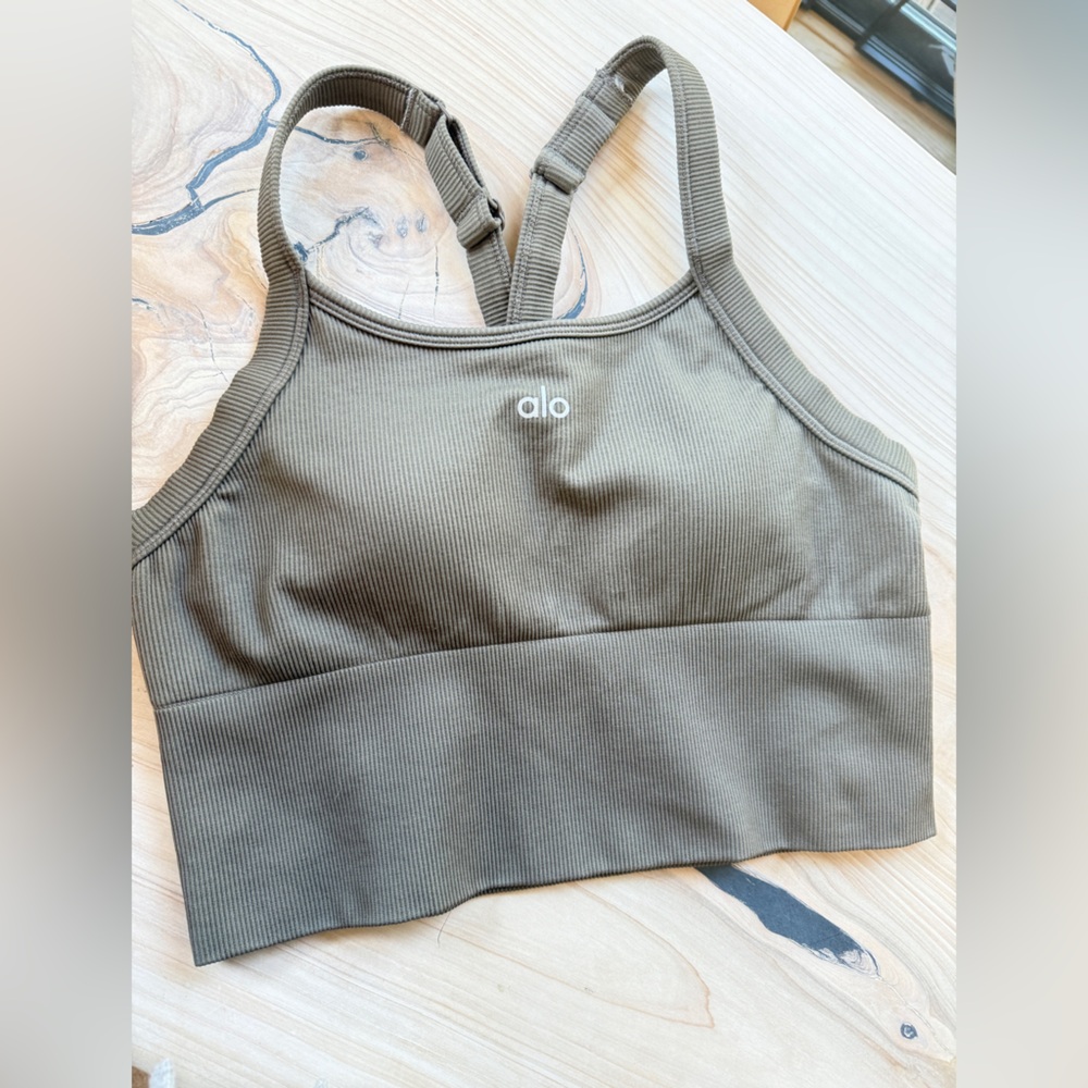 ALO Yoga brown Seamless Ribbed Favorite Bra Tank Sz Medium